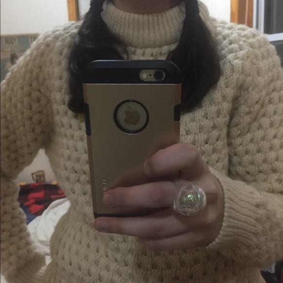 White fisherman’s sweater - Picture 3 of 3